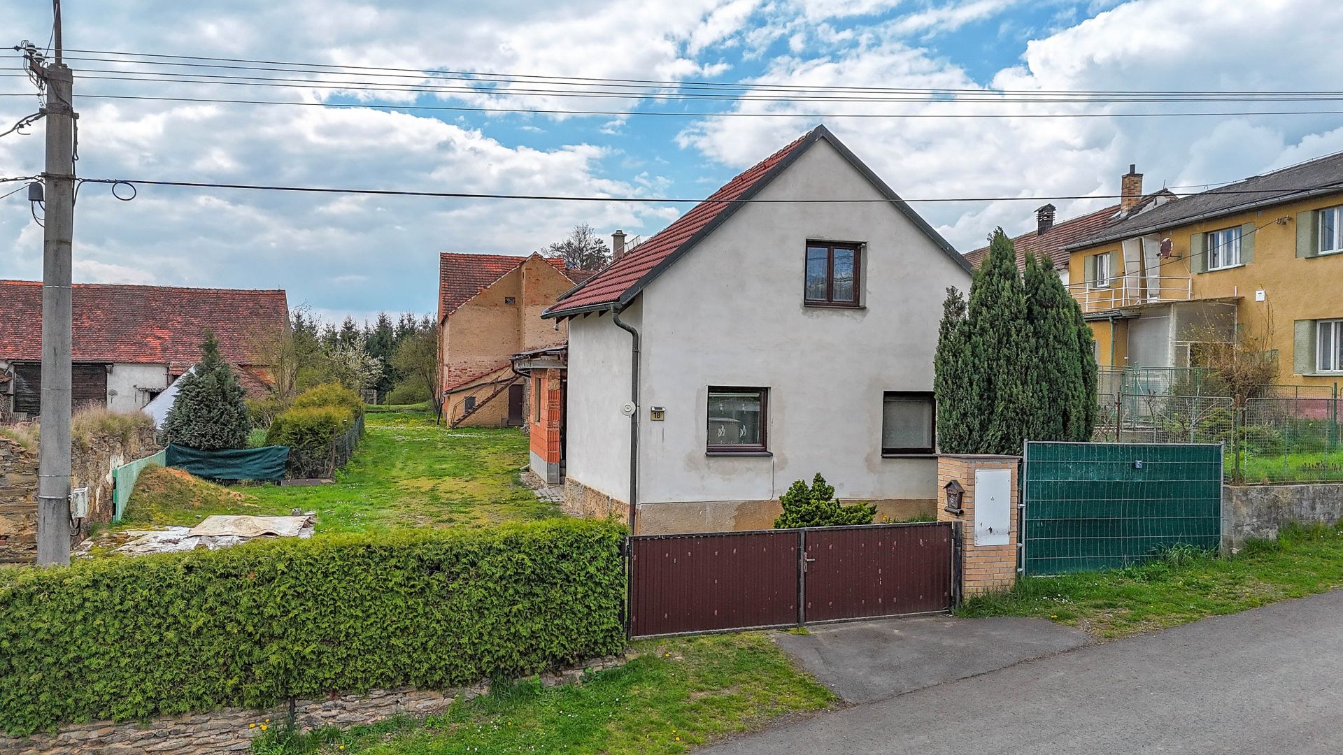 Prodej domu 3+1 v Semošicích